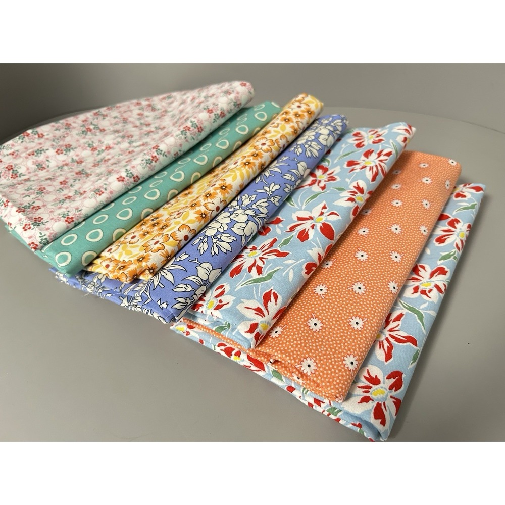 Lot of 1930's REPRODUCTION FEEDSACK Print Pattern Fabric 7 Yards 2013 Retired!